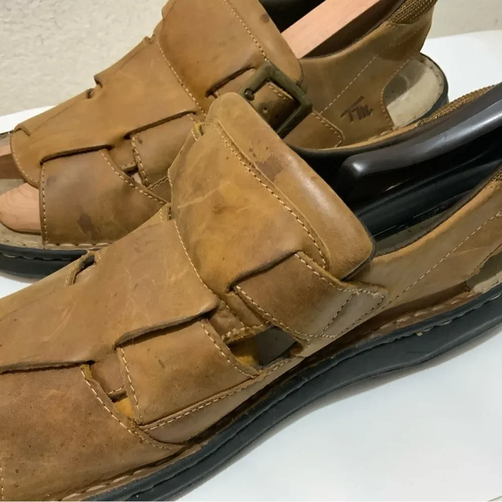 Thom McAn Men’s Size 13 Brown Open Toe Buckle Sandals Upper Leather